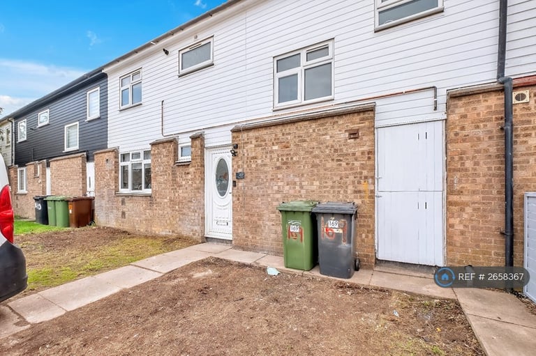 Studio flat in Norburn, Bretton, Peterborough, PE3 (#2658367)