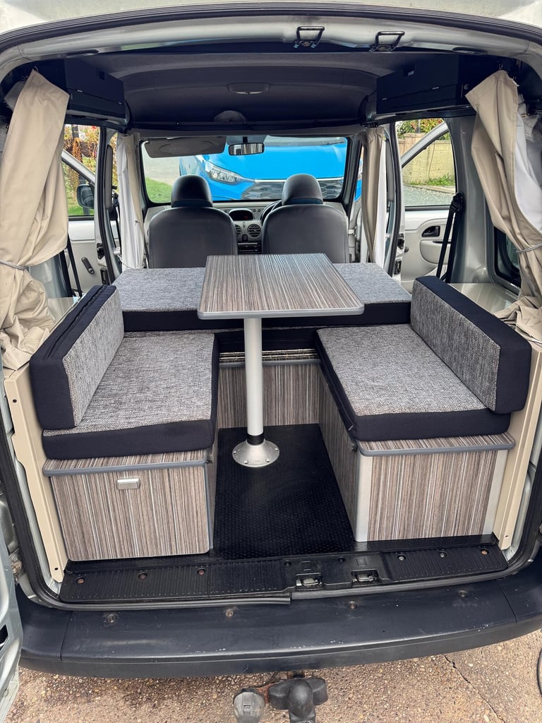 RENAULT KANGOO 1.6 16v Authentique Micro Camper Van Auto Grey Auto Petrol 2007