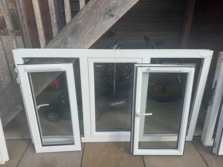 Replacement white double glazed windows 