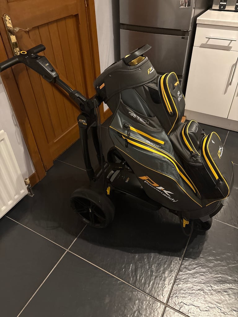 image for POWAKADDY 2025 FX1 ELECTRIC GOLF TROLLEY +POWAKADDY DRI TECH GOLF BAG 2025