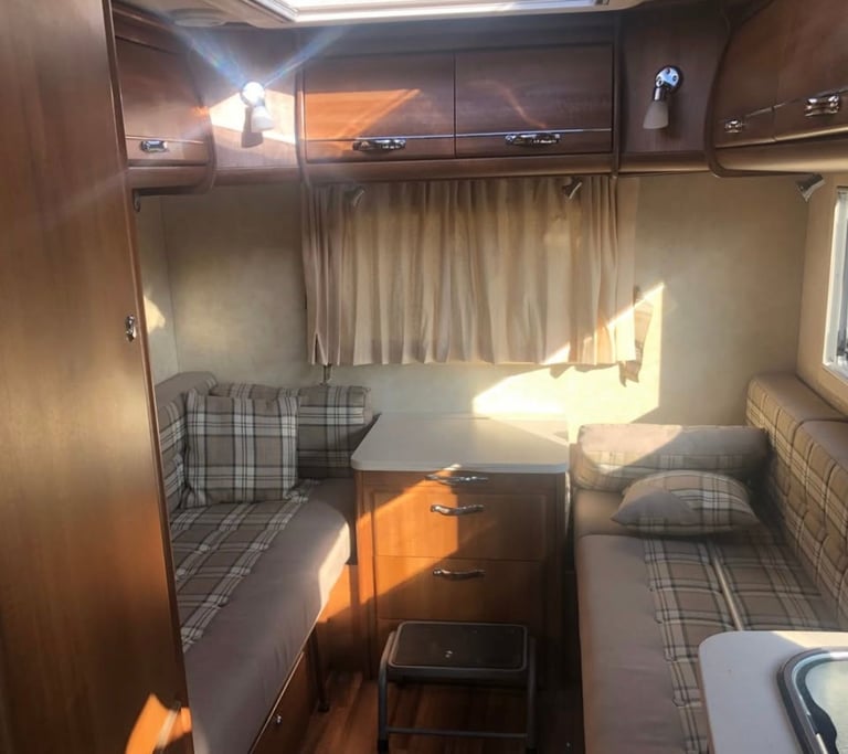 2010 Auto-Sleeper Broadway EL Motorhome