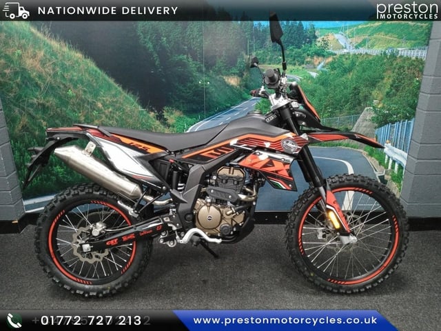 Fb Mondial Smx 125 Enduro Motor 125cc FB Mondial SMX 125cc Enduro