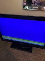 Ferguson 32 inch tv with dvd drive-fully working-3x hdmi-usb port