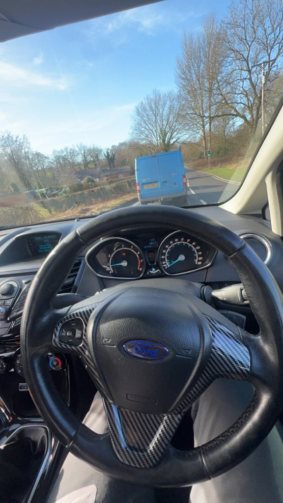 Ford, FIESTA, Hatchback, 2015, Manual, 998 (cc), 5 doors