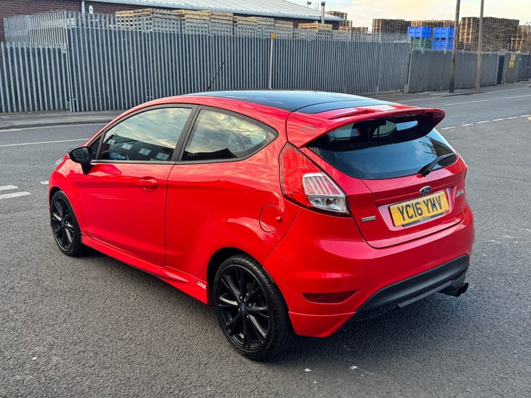 2016 Ford Fiesta 1.0 EcoBoost 140 Zetec S Red 3dr HATCHBACK Petrol Manual