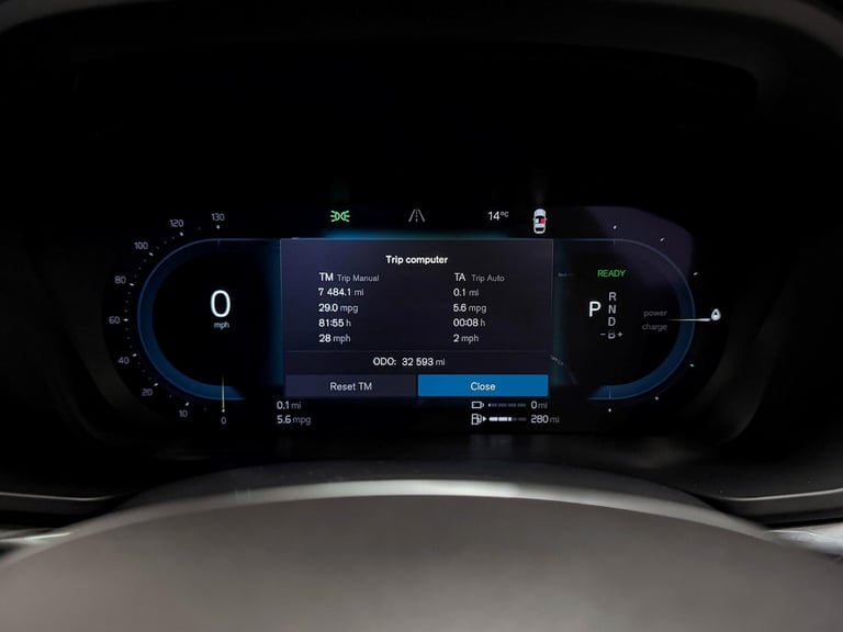 2021 Volvo XC60 R-Design Pro T8 AWD (390 hp) Auto ESTATE Petrol/Electric Hybrid Automatic