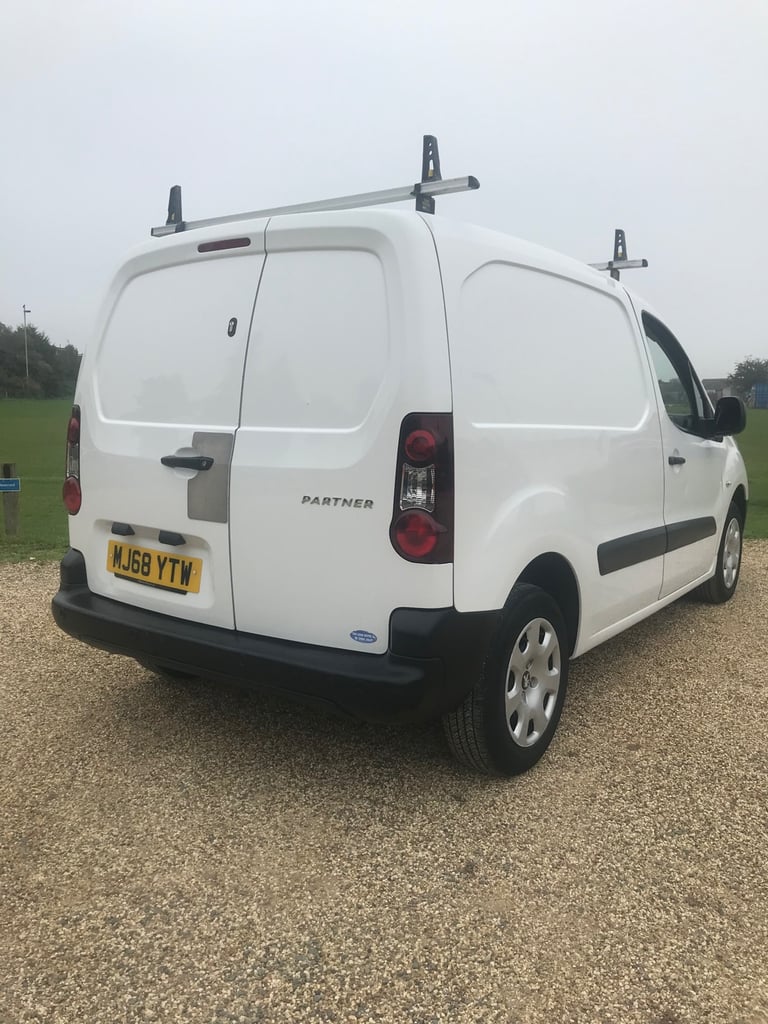 Peugeot, PARTNER, Panel Van, 2018, Manual, 1560 (cc)
