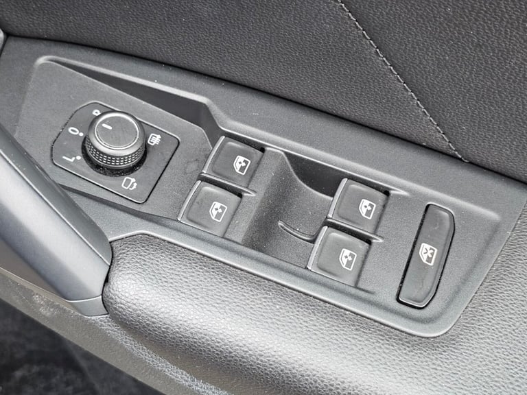 2020 SEAT Tarraco 2.0 TDI XCELLENCE Lux SUV 5dr Diesel DSG 4Drive Euro 6 (s/s) (150 ps) HATCHBACK...