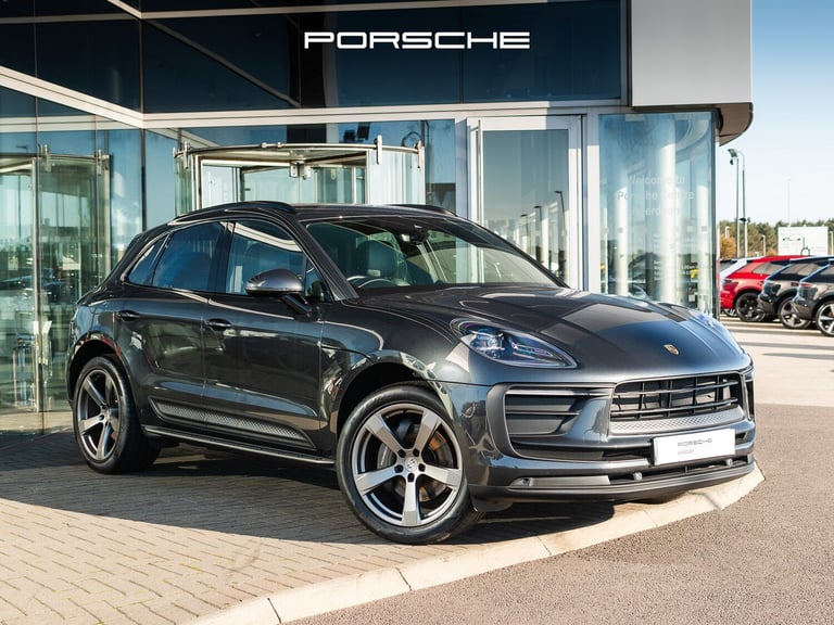 2022 Porsche Macan 2.0T SUV 5dr Petrol PDK 4WD Euro 6 (s/s) (265 ps) Petrol