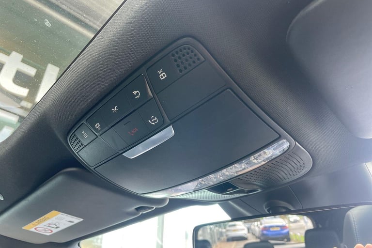  Mercedes-Benz E-Class 2.0 E300de 13.5kWh AMG Line (Premium Plus) Estate 5dr Diesel Plug-in Hybri...