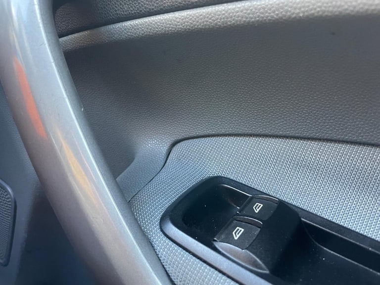 FORD FIESTA 1.4 STYLE+ 59 REG GREEN 5 DOOR 12 MONTHS MOT TAX £195 LOW INSURANCE 48+MPG