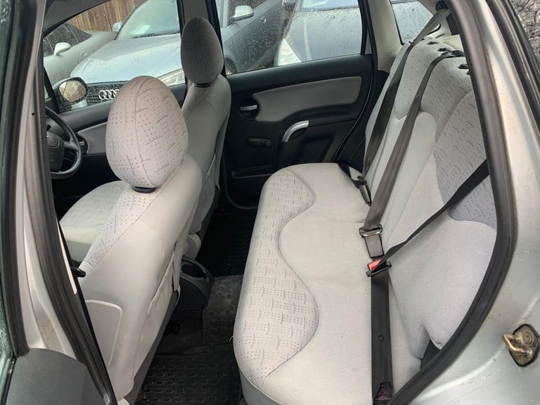 2004 Citroen C3 1.1i Desire 5dr HATCHBACK Petrol Manual - Image 9
