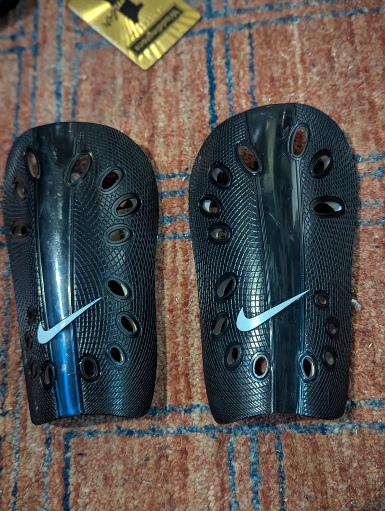image for Nike shin pads 