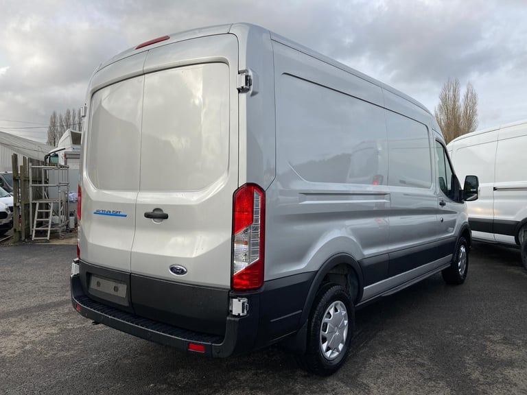 BRAND NEW ELECTRIC Ford E-Transit Trend Van 1.7 68kwh 184ps AUTO Moondust Silver