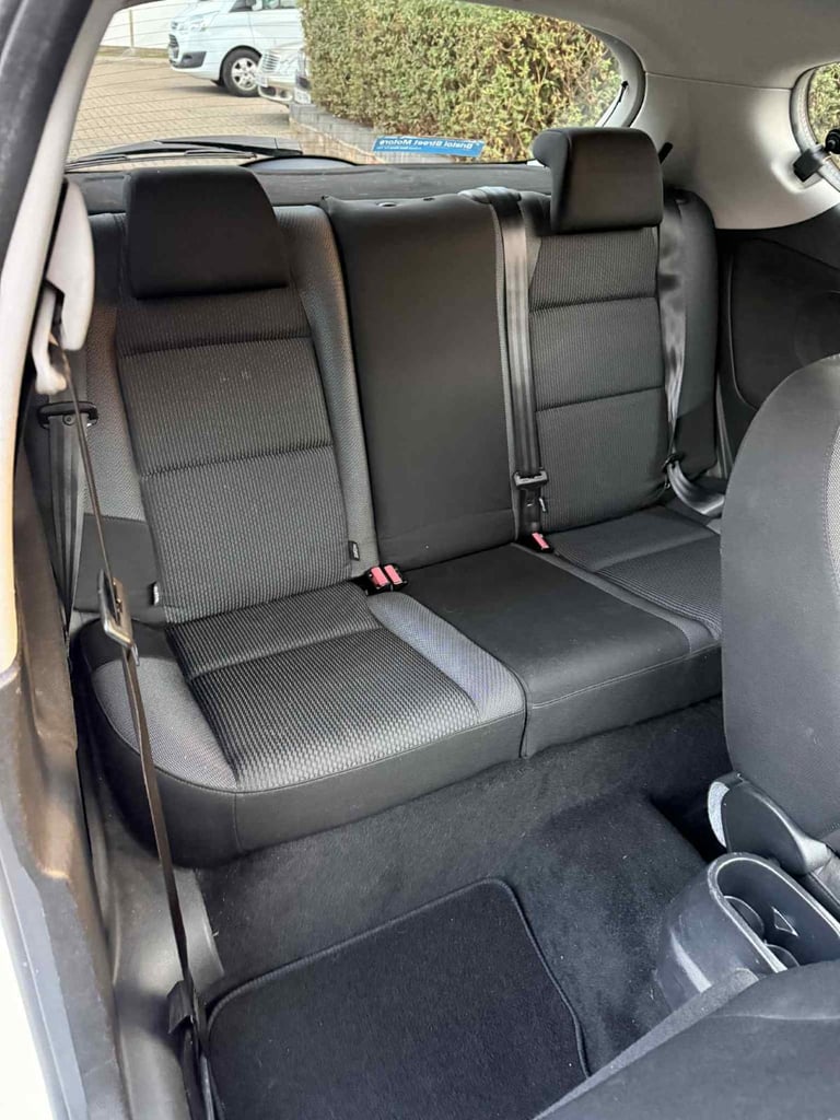 Peugeot, 207, Hatchback, 2011, Manual, 1360 (cc), 3 doors