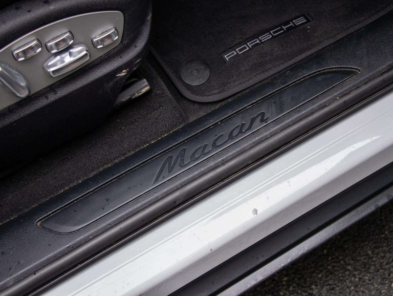 2022 Porsche Macan Estate 5dr PDK SUV Petrol Automatic