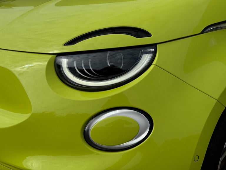 2023 Abarth 500 114kW Turismo 42.2kWh 3dr Auto Hatchback Electric Automatic