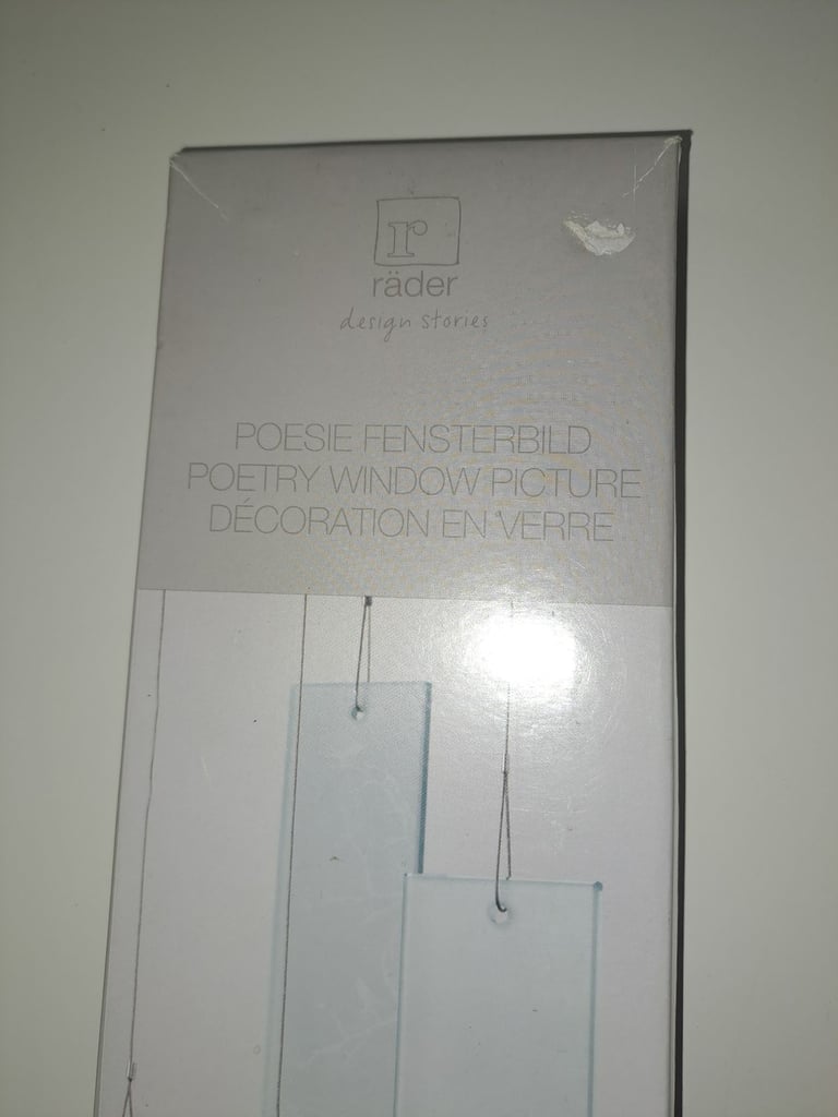 Ràder poetry window picture