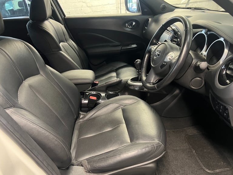 2016 Nissan Juke 1.2 DiG-T Tekna 5dr HATCHBACK Petrol Manual
