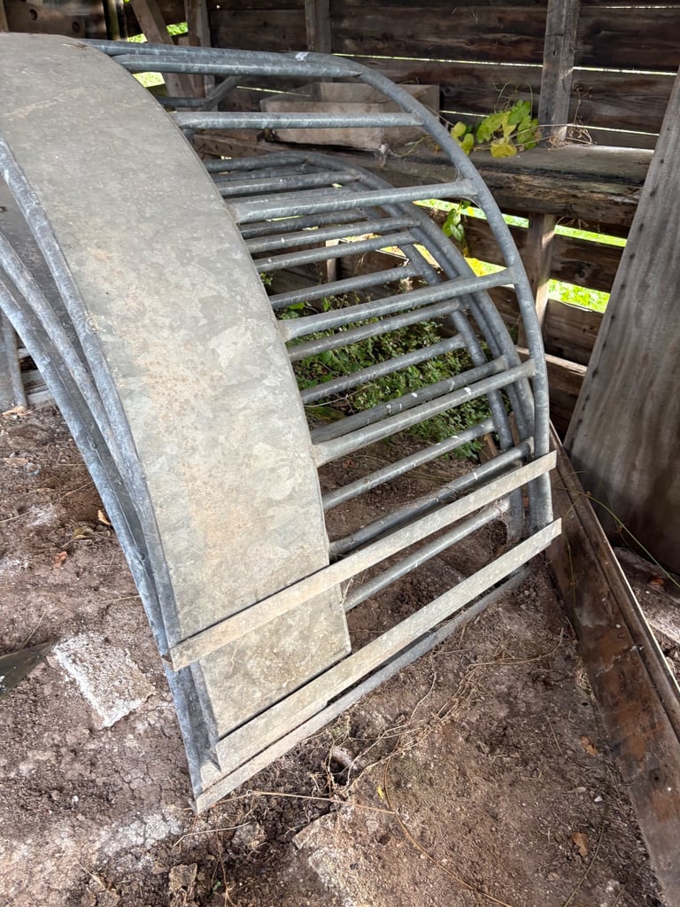 ARABLE FEEDERS