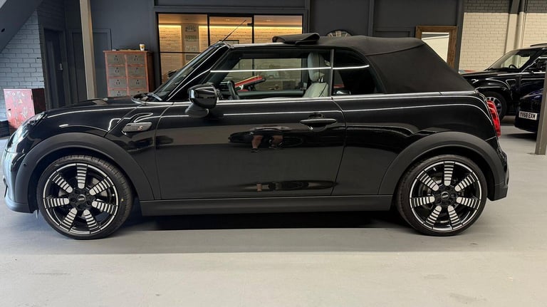 MINI CONVERTIBLE 2.0 Convertible Cooper S Exclusive 2022