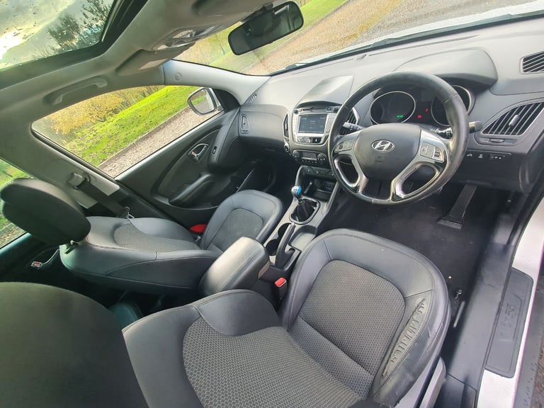 Hyundai, IX35, Estate, 2010, Manual, 1995 (cc), 5 doors
