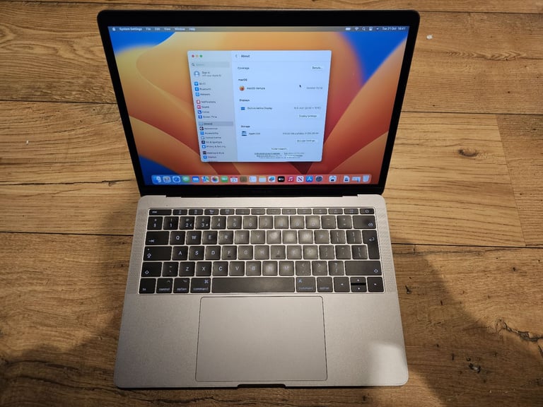 image for Macbook Pro 2017 (13in) - Space Grey , Intel i5, 8gb Ram, 256gb SSD
