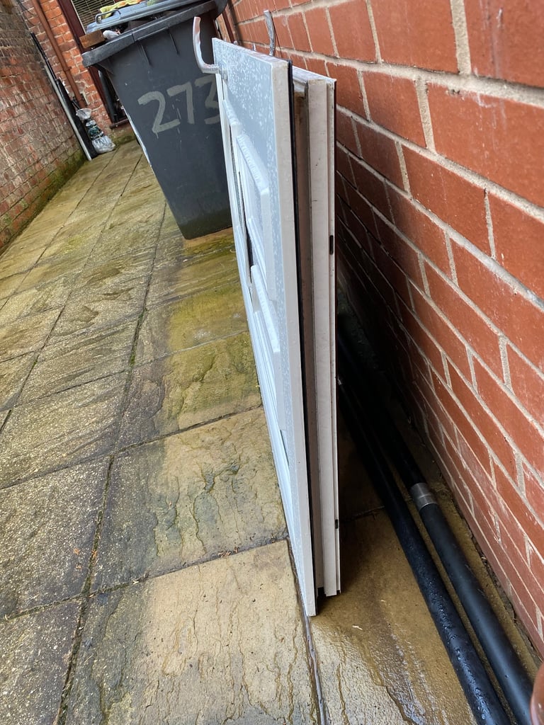 Wood grain on white Double Glazing door