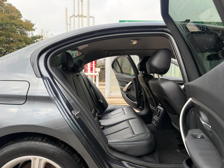 2014 BMW 3 Series 2.0 320d SE Euro 5 (s/s) 4dr SALOON Diesel Manual