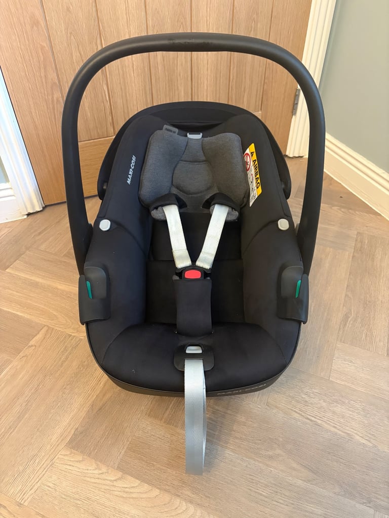 Maxi cosi pebble car seat
