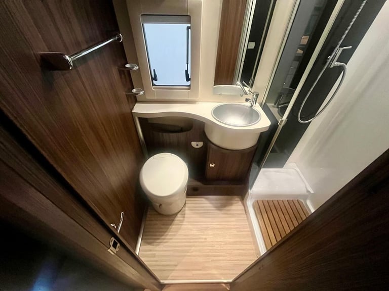 BENIMAR MILEO 346 6 BERTH LARGE GARAGE 3500KG / 150BHP / 12,059 MLS MOTORHOME