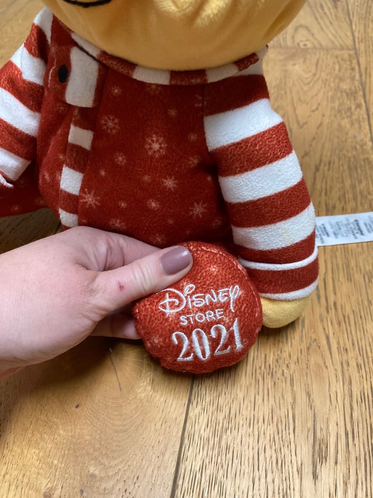 Winnie The Pooh 2021 Disney store 12"plush cuddly soft toy teddy 2021