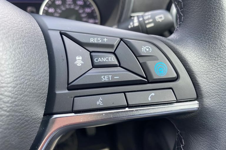 2022 Nissan Juke 1.6 Hybrid Tekna+ 5dr Auto HATCHBACK PETROL/ELECTRIC Automatic