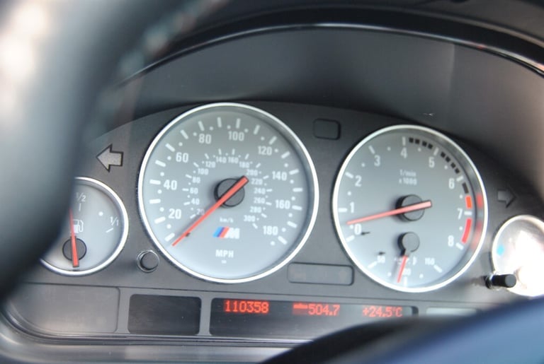 2001 BMW M5 5.0 V8 4dr SALOON PETROL Manual