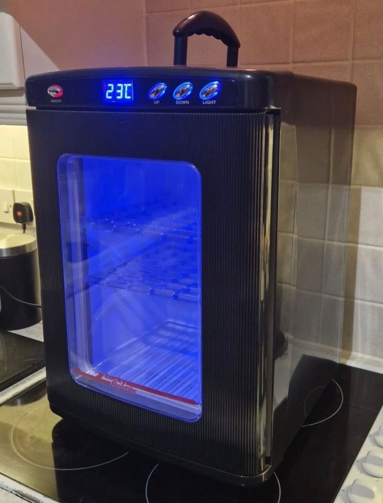 Lucky Reptile Herp Nursery II Incubator - Snakes - Lizards - VGC