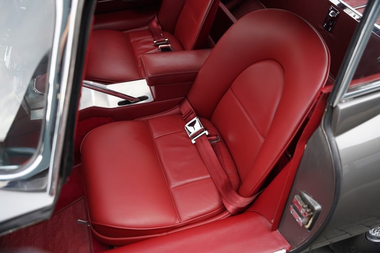 1963 Jaguar E-Type Series 1 3.8 Fixed Head Coupe