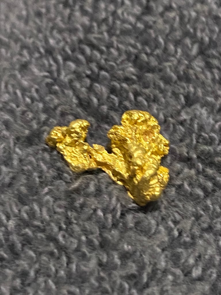 4.19g raw gold Australian nuggets available 