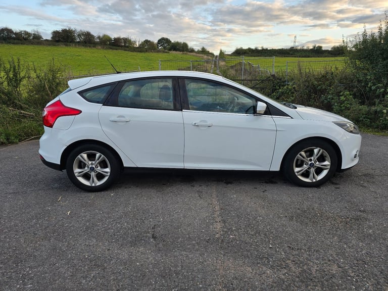 Ford, FOCUS, Hatchback, 2012, Manual, 1560 (cc),5 doors - Image 8