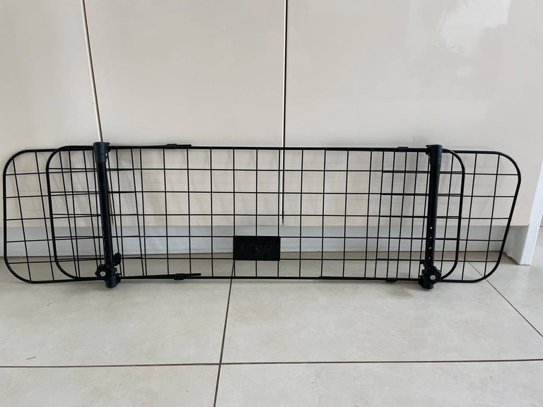 Dog gate/ dog pen
