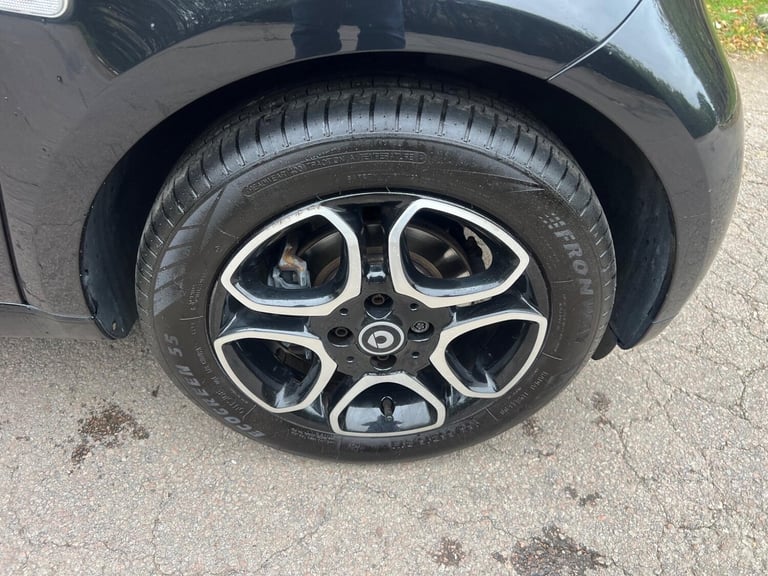 2019 smart fortwo 0.9T Prime (Premium Plus) Twinamic Euro 6 (s/s) 2dr COUPE Petrol Automatic