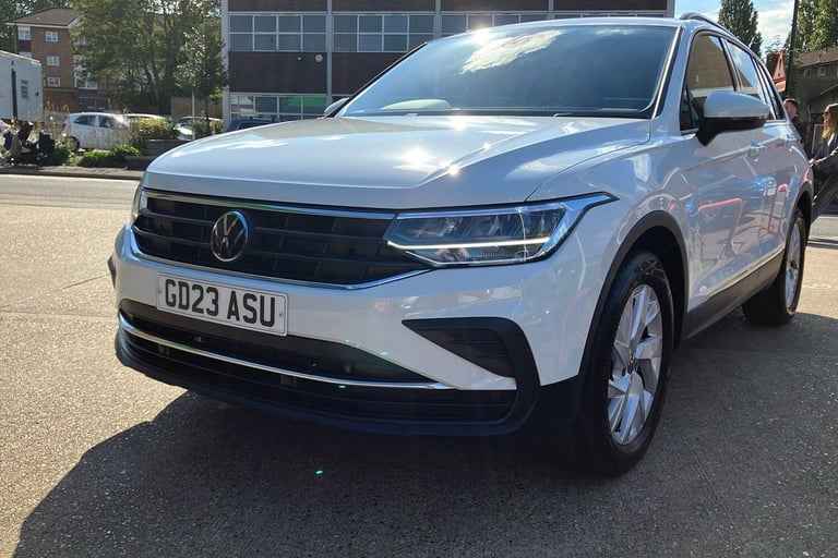  Volkswagen Tiguan 1.5 Tsi Life Suv 5dr Petrol Dsg Euro 6 s/s 150 Ps Petrol