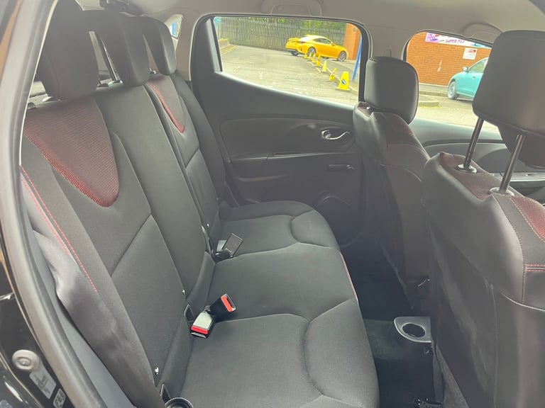 RENAULT CLIO 1.2 PETROL ONLY 75 K AND FSH 