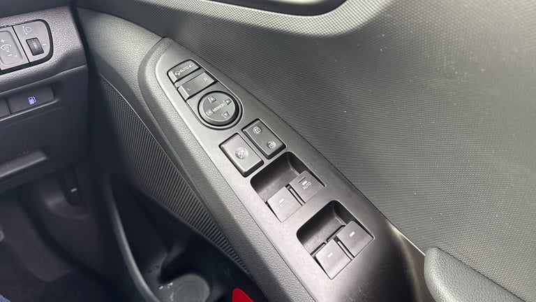 2020 Hyundai IONIQ 1.6 GDi Hybrid 1st Edition 5dr DCT HATCHBACK PETROL/ELECTRIC Automatic