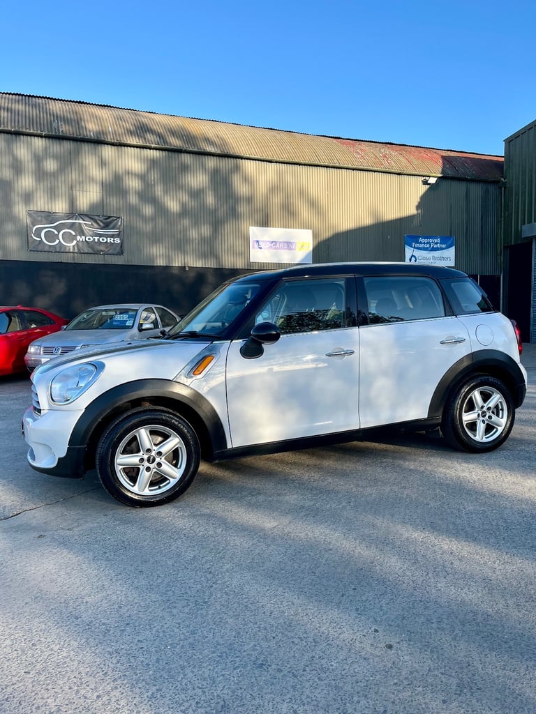 2012 Mini Countryman - Finance available & 3 months warranty included!