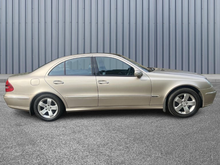 2003 Mercedes-Benz E-Class 2.6 E240 Avantgarde 4dr SALOON Petrol Automatic