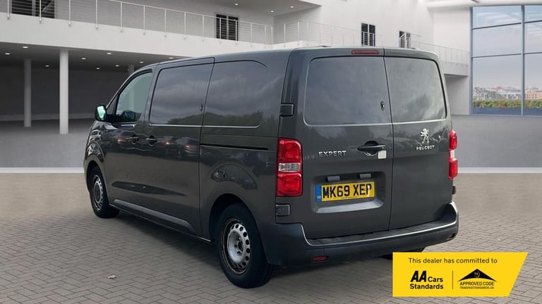 2019 Peugeot Expert 1000 1.5 BlueHDi 100 Professional Van PANEL VAN DIESEL Manual