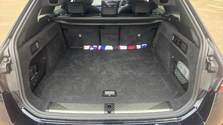 2025 BMW i5 250kW eDrive40 M Sport 84kWh 5dr Auto Electric Estate Estate Electric Automatic