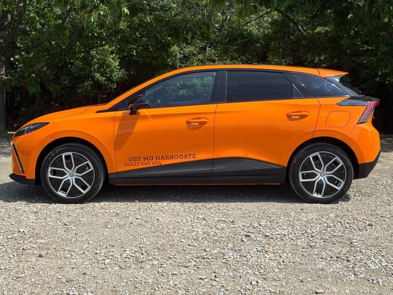 2025 MG MG4 77kWh Trophy Extended Range Auto 5dr HATCHBACK Electric Automatic