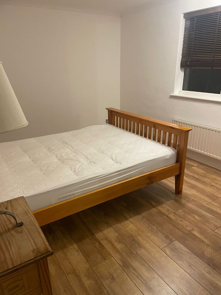 Stunning 3 bedroom hoouse for rent located in Enfield EN8! FIRST TO VIEW WILL TAKE