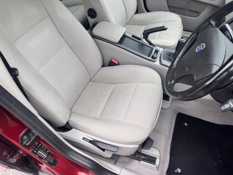 2010 Volvo V50 1.6D DRIVe S 5dr ESTATE Diesel Manual